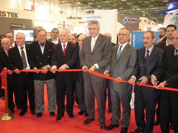 23. PLASTEURASIA FUARI’NA 4 KITADAN 1.100 FİRMA KATILDI