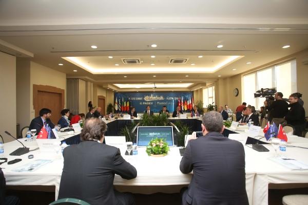 TURKISH PLASTICS INDUSTRY BECOMES A PERMANENT MEMBER OF EU... PAGEV and PlasticsEurope signed Istanbul Plastics Summit Declaration