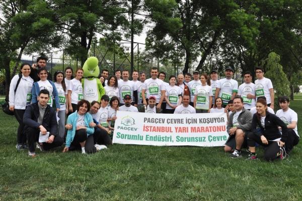 73 Kişilik PAGÇEV Takımı İstanbul Yarı Maratonu'na Katıldı...