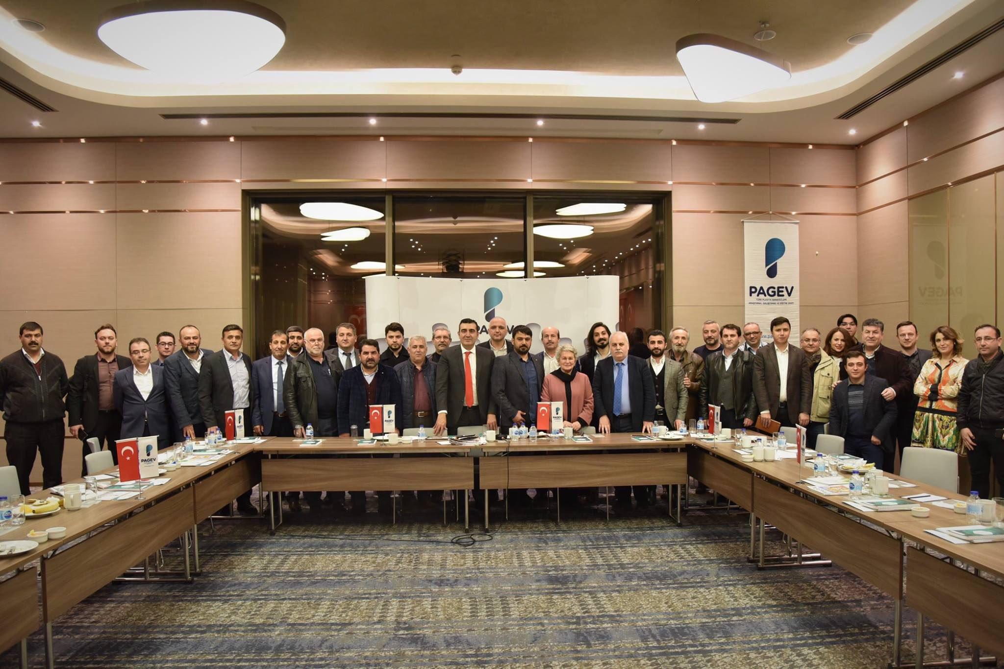 POŞET FİYATI 25 KURUŞTA KALDI MARKETLERİN ALDIĞI PAY SIFIRLANDI!